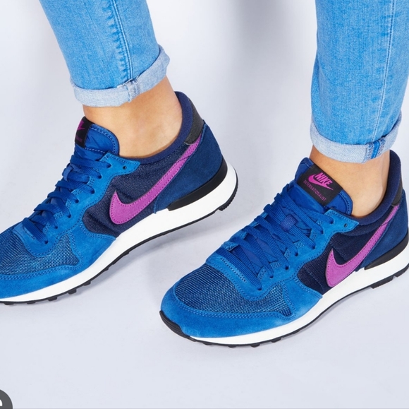 NIKE Cobalt Blue and Magenta Internationalist Low Suede Trainers Size 7.5 - Picture 10 of 10
